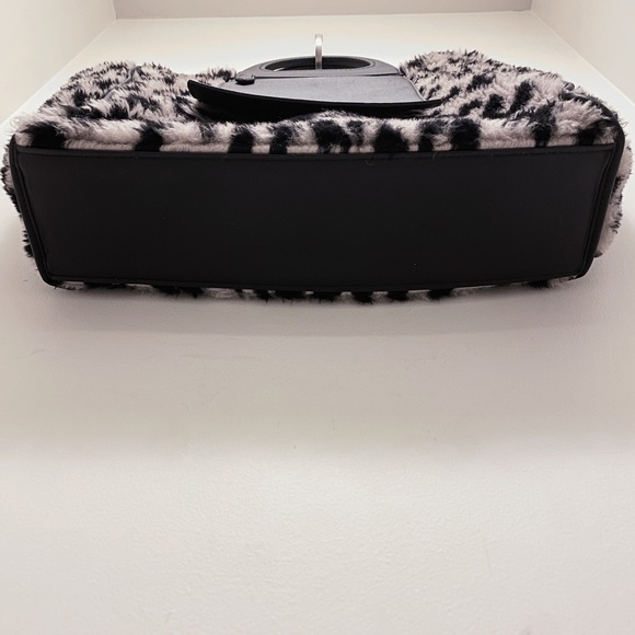 MaxMara Grace Reversible Black Grey Leopard Shearling Suede Leather Carryall Bag - Picture 7 of 10